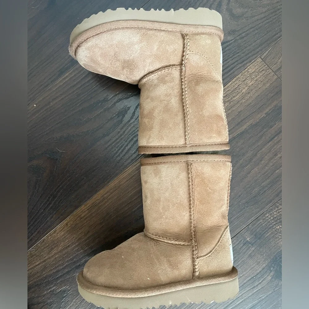 Ugg Classic Short II - Chestnut
